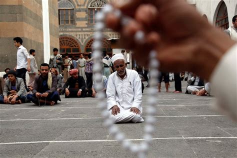 الجامع الكبير في صنعاء روحانية رمضان بوقع خاص ألبوم مصور