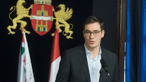 A szüleim tipikus első generációs értelmiségiek, mindketten viszonylag alulról törtek fel. Karácsony Gergely: újraindítási adó bevezetésén ...