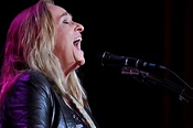 Photos: Melissa Etheridge Live at Tarrytown Music Hall, Tarrytown, NY ...