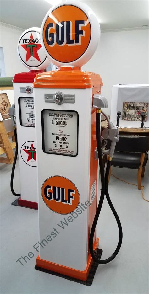 New Gulf Reproduction Gas Pump Antique Oil Replica White And Orange