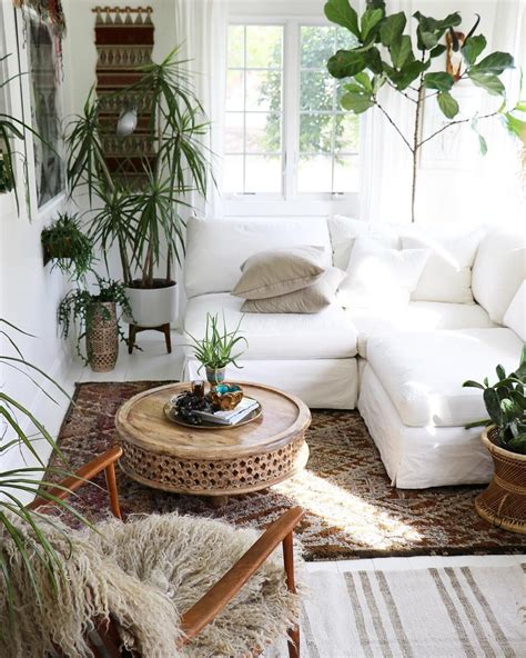 Make your space comfortable and stylish with these chic living room decorating ideas and pictures. neutral tones plants cozy living room. Flea Market Fab ...