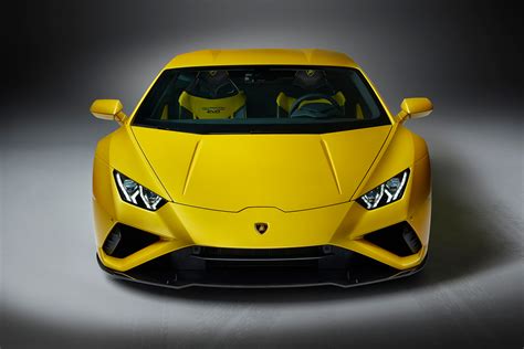 Lamborghini huracan price ranges from rs. Lamborghini Huracán EVO RWD : 1389 kg V10 5.2L Rear ...