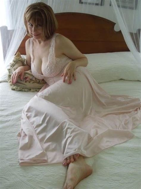 Vintage Huge Sweep Pink Nylon Olga Nightgownnightie 92770 Etsy