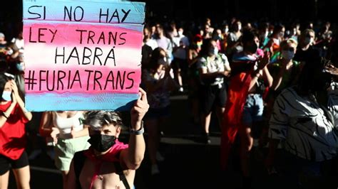 Gobierno Español Aprueba La Ley Trans Que Permite La