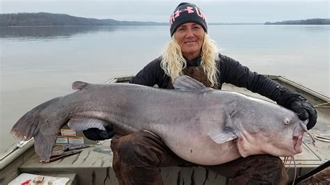 Woman Catches Monster 88 Pound Catfish On Kentucky Lake Says Its A