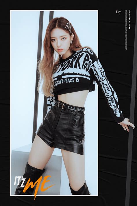 Itzy Teaser Image Yuna 유나 Title Track Wannabe 20200309 Mon 6pm