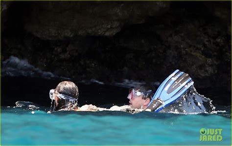 Leonardo Dicaprio And Girlfriend Camila Morrone Go Snorkeling On Italian Vacation Together Photo