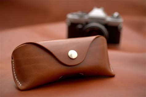 leather glasses case vegetable tanned leather