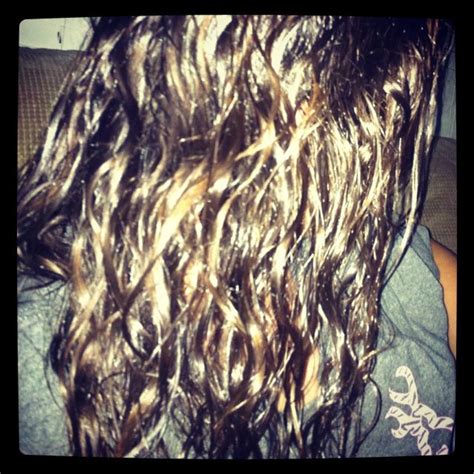 Shampoo and rinse hair as usual to remove. To lighten up your hair put spray your hair down with ...