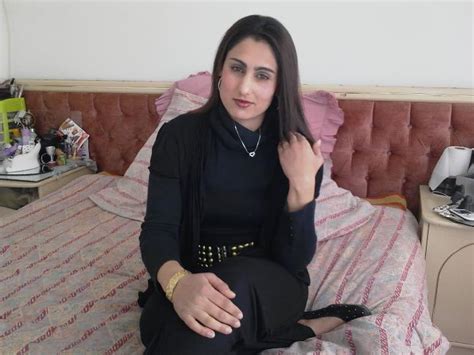 Beauty Pics Of Arab World Iranian Girl In Home Picture