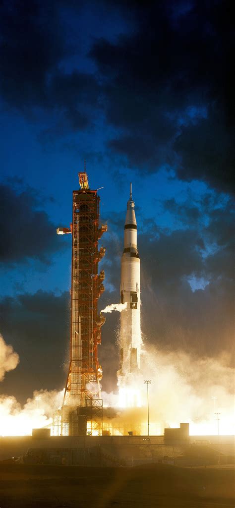 Apollo 4 Nasas First All Up Test