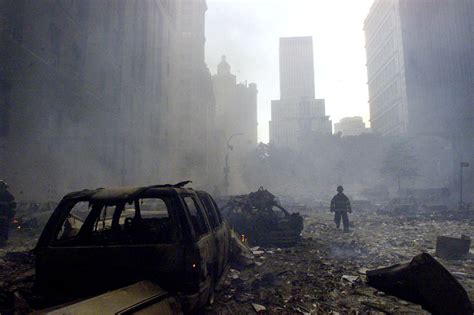911 Attacks In Photos 15 Iconic Images From Sept 11
