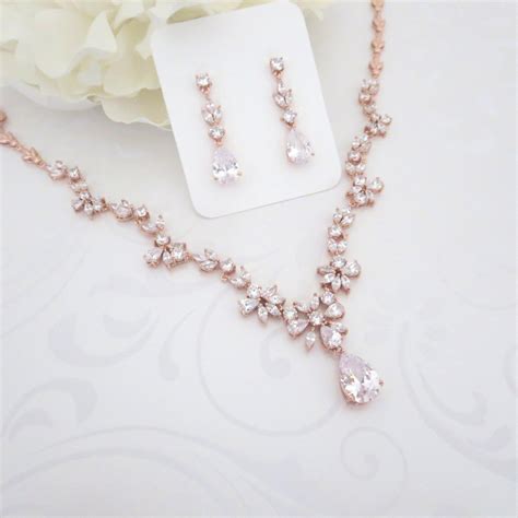 Caroline colored pearl jewelry set. Rose Gold necklace Rose Gold Bridal jewelry set Wedding