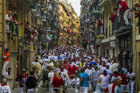 Hundreds Protest In Pamplona After Brit Is Sexually Assaulted During San Fermin Daily Mail Online