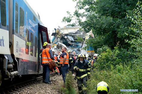 Dozens Injured In Czech Passenger Trains Collision Media Xinhua