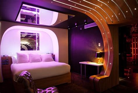 9 Unusual Hotel Rooms In The World