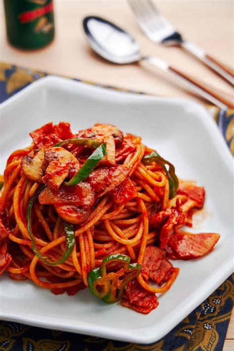 Spaghetti Napolitan Veigreenit