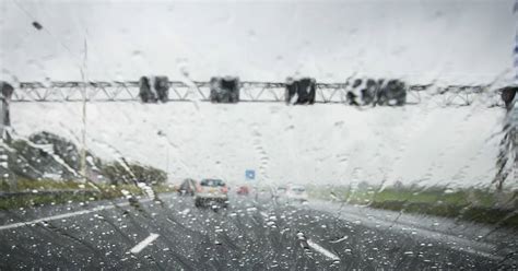 It is by no means a main tourist destination in the country and most travel guides will devote no more than a page or two to it. Plaatselijk wateroverlast door felle regenbuien ...