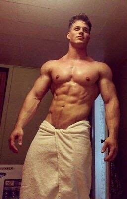 Shirtless Male Athletic Jock Muscular Beefcake Gym Jock Hot Hunk Photo