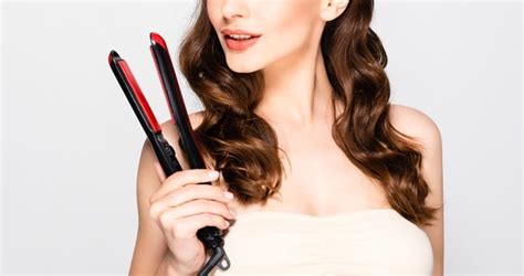 How To Curl Hair With A Straightener Step By Step Guide