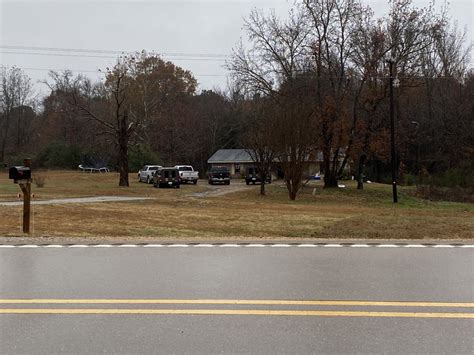 Wanted fugitive dead after MS deputies attempt arrest