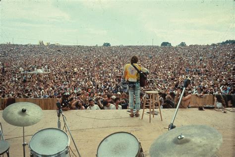 Woodstock 69 Tres Días De Amor Y Paz Vive Fm