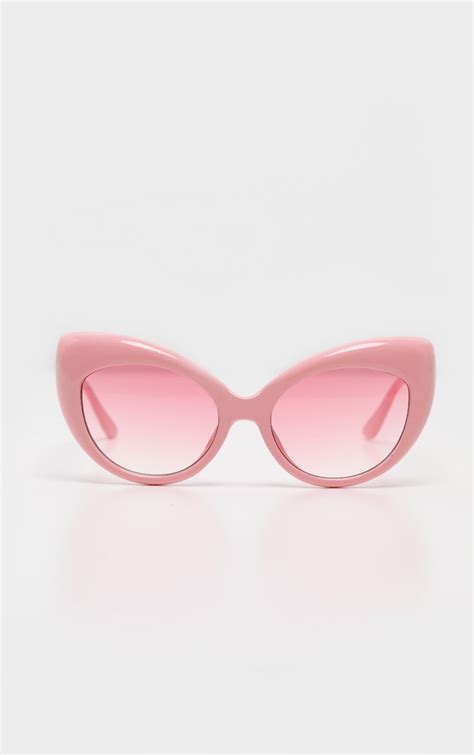 pink retro chunky cat eye frame sunglasses prettylittlething