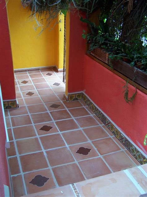 Inserts Into Saltillo Floor Tile And Mexican Decorative Tile Mexican Home Decor Gallery