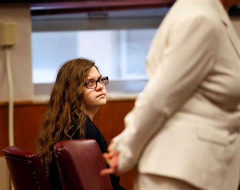 Wisconsin Girl Reaches Plea Deal In Slender Man Case
