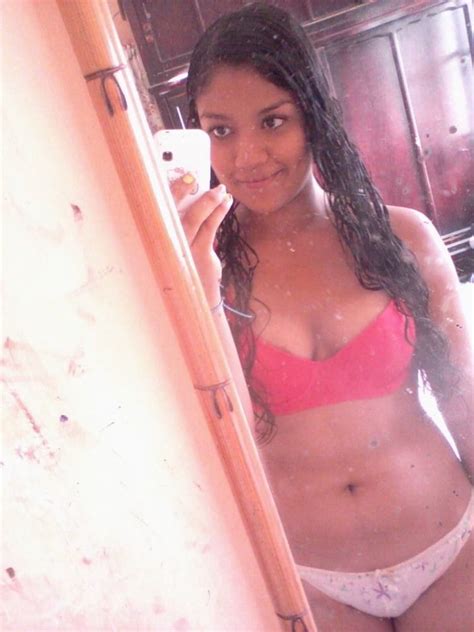 Porn Image Indian Girl Taking Her Nude Selfies