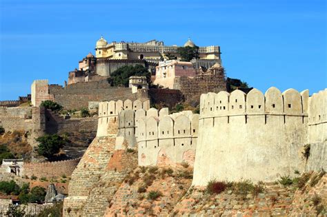 Top 10 Forts Of India Are Massive And Awesome