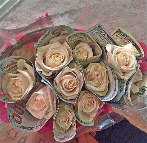 Roses Wrapped In Money Great T Money Flowers Money Rose Money T