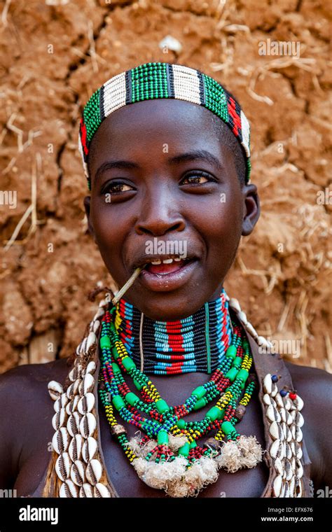 A Portrait Of A Young Woman From The Hamer Tribe The Monday Market