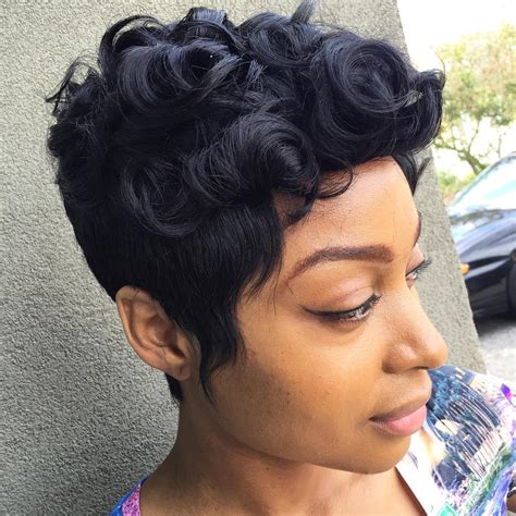 16 Quick Weave Hairstyles For Seriously Posh Women In 2021