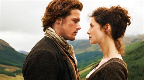 Claire And Jamie Outlander 2014 Tv Series Wallpaper 38535183 Fanpop