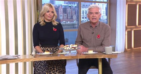This Morning Presenters Holly Willoughby And Phillip Schofield Weigh In