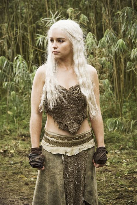 Emilia Clarke In Game Of Thrones Season 1 ©2011 Hbo Assignment X