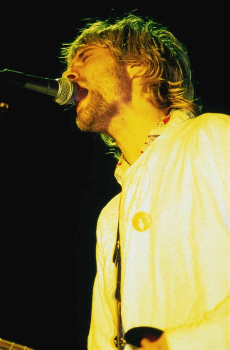 New kurt cobain death scene photos – Artofit