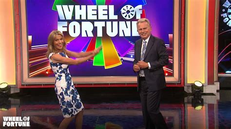 Vanna White Shows Off Her Dance Moves Wheel Of Fortune Youtube