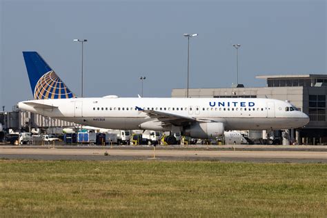 United Airlines A320 N453ua Norse Atlantic Airways Uk Inau Flickr