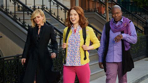 Unbreakable kimmy schmidt is an american streaming television sitcom created by tina fey and robert carlock, starring ellie kemper in the title role. Watch Unbreakable Kimmy Schmidt Online | Netflix