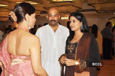 Sonali Kulkarni With Her Husband During The Wedding Reception Of Dr