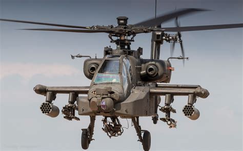 Here S What It Is Like Inside An Apache Helicopter The National Interest