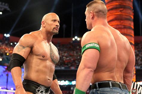Revelado A John Cena le molestó perder contra The Rock Superluchas