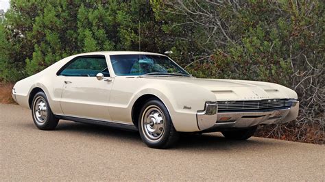 1966 Oldsmobile Toronado Deluxe For Sale On Bat Auctions Sold For