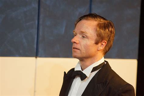 Als kind en tiener ben ik nooit met racisme geconfronteerd geweest. Theater U34 - Nora