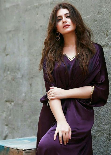 pakistani actress zara noor abbas hot sexy hd wallpapers