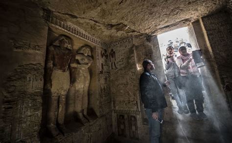 Archaeologists Discover An Ancient Royal Egyptian Priests Tomb In