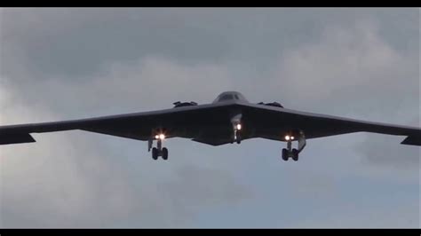 Low Pass Us Modern Bombers Youtube