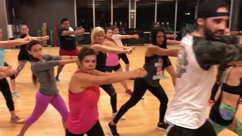 Zumba en terra mitica toni costa raquel sivera we are one. The Best Mannequin Challenge al estilo Zumba Fitness ...